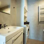 Wigurytower 65 דירה *